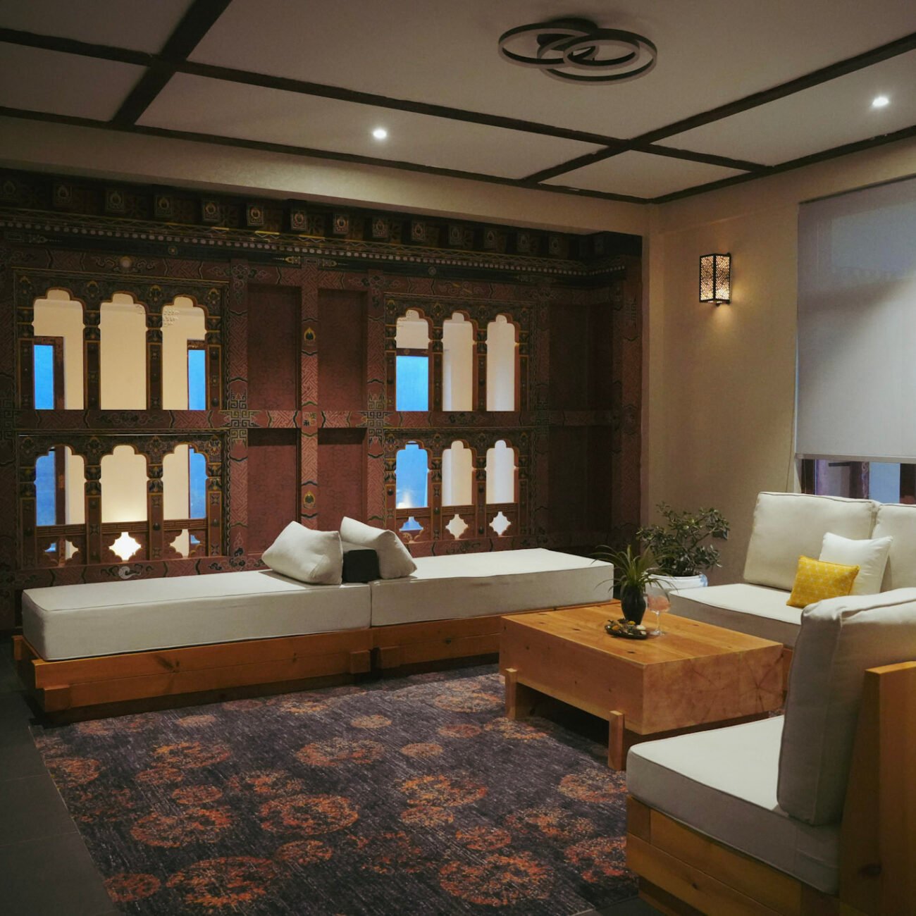 A Stay On The Edge Of A Cliff: Willing Resort, Trongsa 12 11-DSC06911