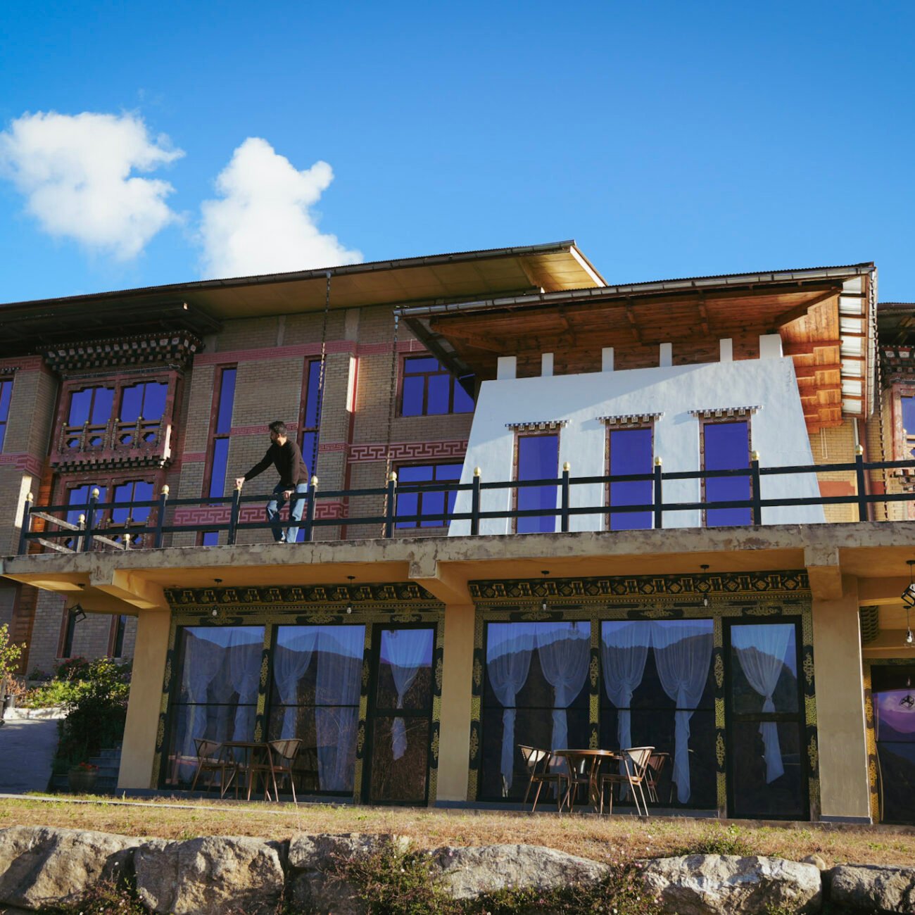 A Stay On The Edge Of A Cliff: Willing Resort, Trongsa 7 6-DSC06963