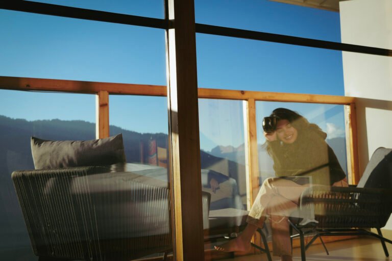 A Stay On The Edge Of A Cliff: Willing Resort, Trongsa 3 Tea by the balcony