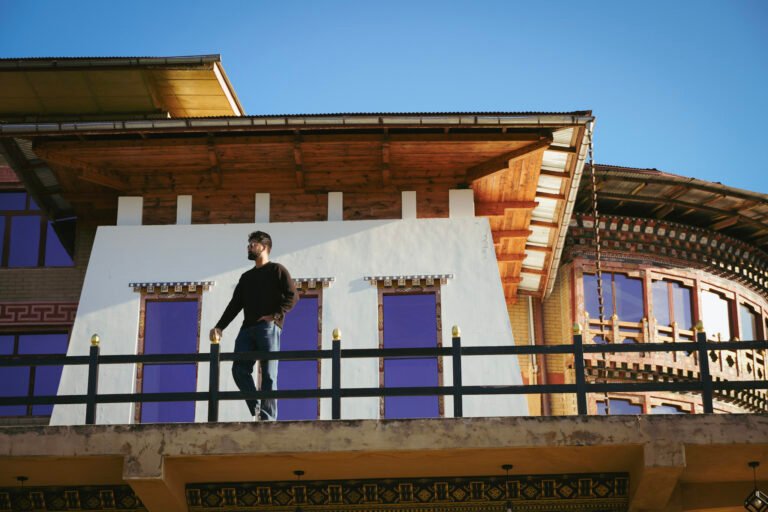 A Stay On The Edge Of A Cliff: Willing Resort, Trongsa 5 Viewpoints from the resorts grounds